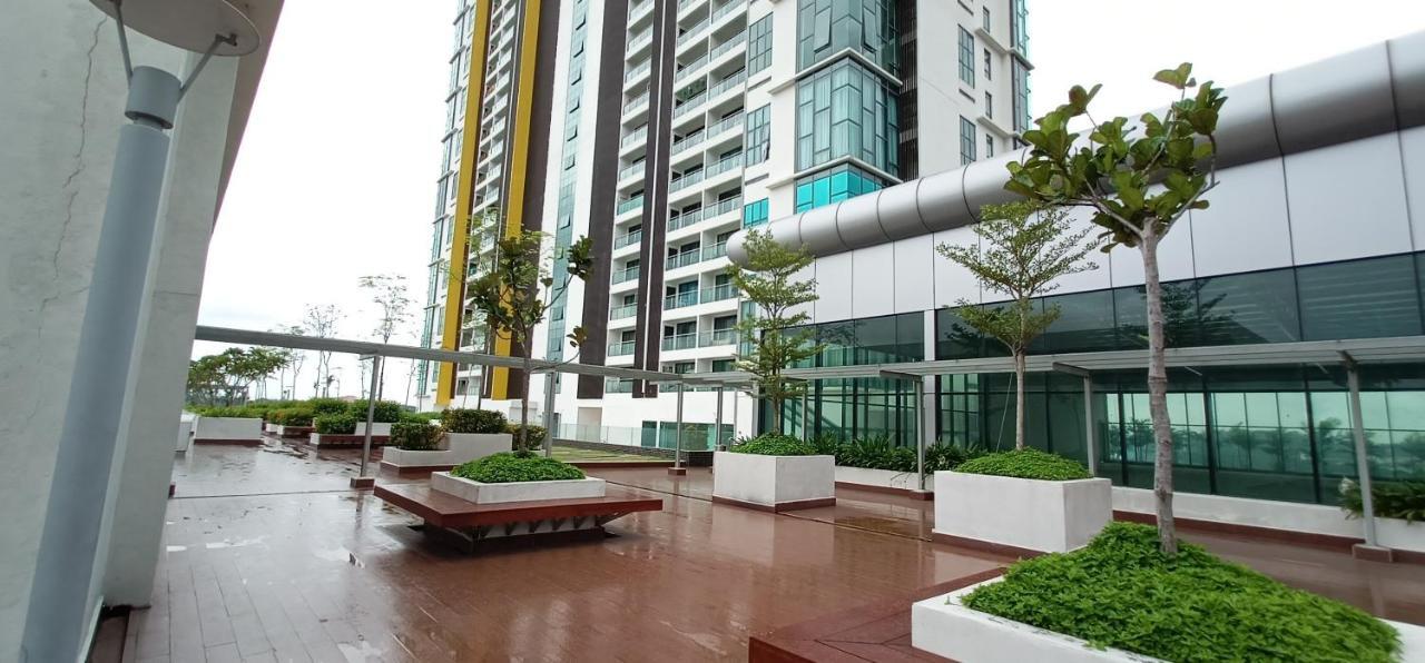 Nins Evo Bangi Apartman Kültér fotó